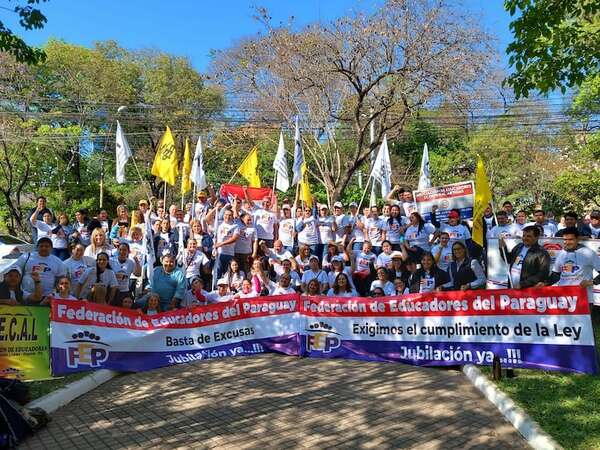 Vuelta a clases dependerá de la reforma de la caja fiscal, advierte FEP - Nacionales - ABC Color