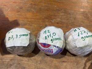 Arrojan droga y proyectiles a la cárcel de Tacumbú - Policiales - ABC Color