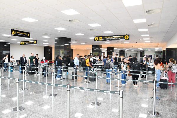 DINAC confirma que el 2025 cerró con 1,3 millones de pasajeros