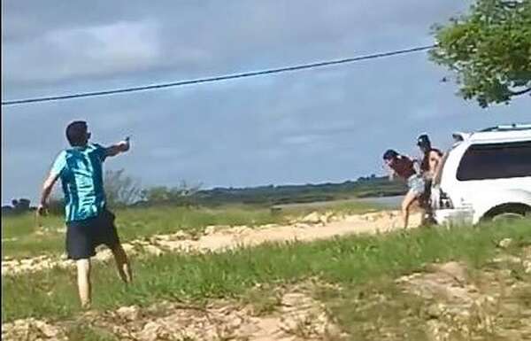 Joven que realizó disparos en  playa, irá a la cárcel - Policiales - ABC Color