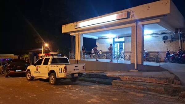 Funcionario del Hospital de San Pedro hiere a su pareja y a una amiga con disparos y se da a la fuga - Nacionales - ABC Color