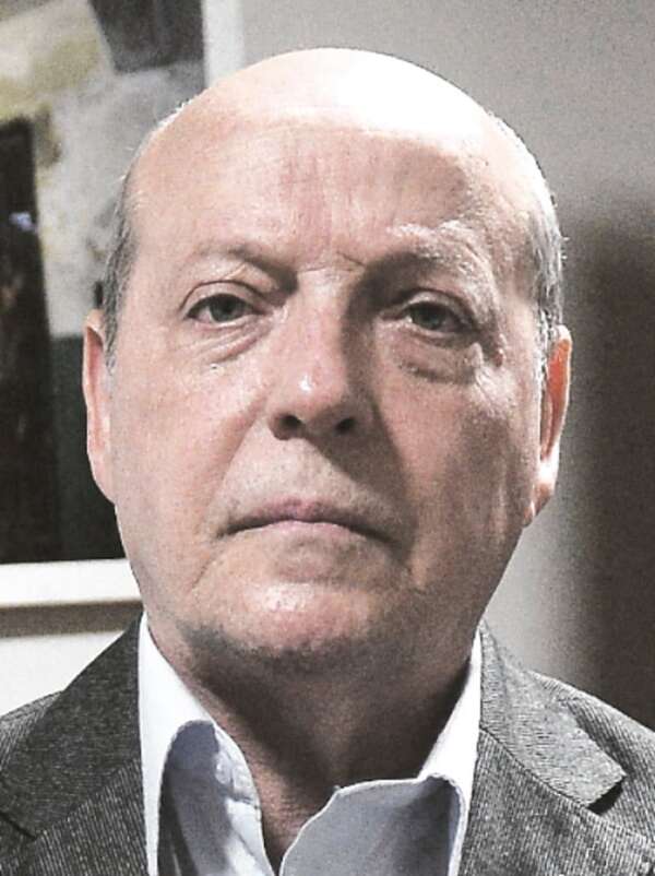 Exsenador Santa Cruz calificó como un gran retroceso la restitución de feudos - Política - ABC Color