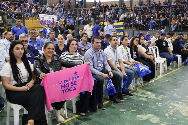 Mujeres del PLRA impugnan reducción de paridad al 20%