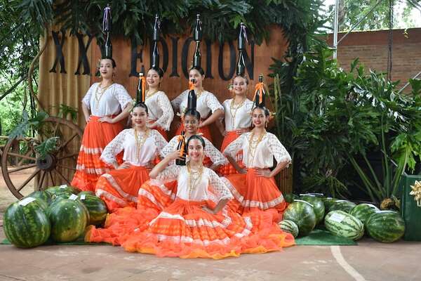 Dulzura y frescura de las sandías de Paso Güembé fueron motivo de celebración - Nacionales - ABC Color