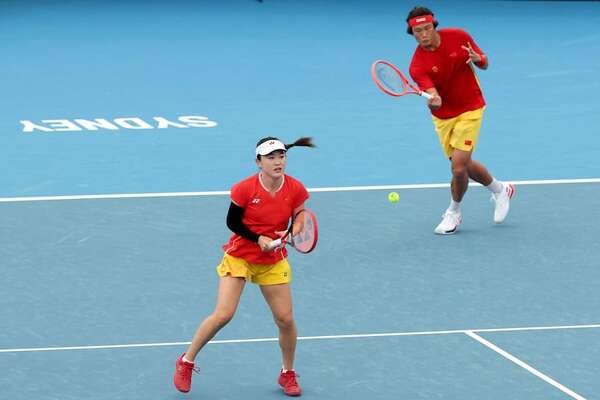 United Cup: China vence a Bélgica y Suiza a Francia - Tenis - ABC Color