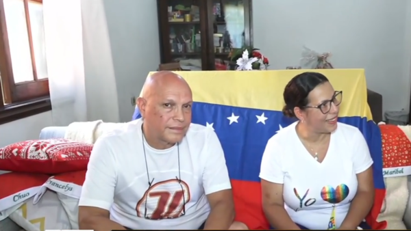 Venezolanos en Paraguay celebran captura de Nicolás Maduro