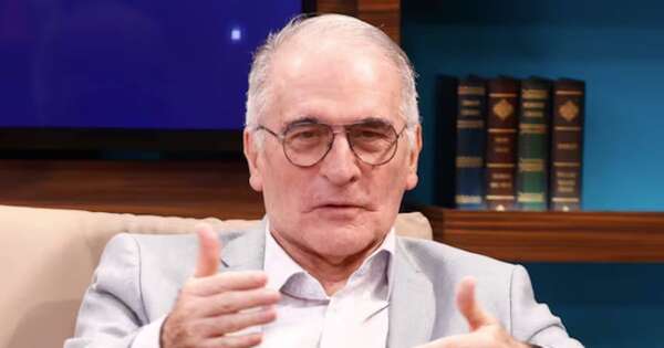 La Nación / La institucionalidad en Venezuela se dará con González Urrutia en la presidencia, dice analista