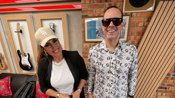 Álvaro Mora lanzó una polémica “advertencia” a Lore Arias