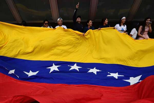 Captura de Maduro tras ataque de EE.UU. sume a Venezuela en la incertidumbre - Mundo - ABC Color