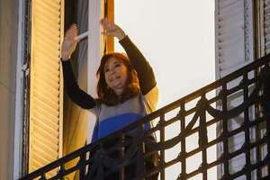 Cristina Fernández recibe el alta tras dos semanas ingresada por una apendicitis - Mundo - ABC Color