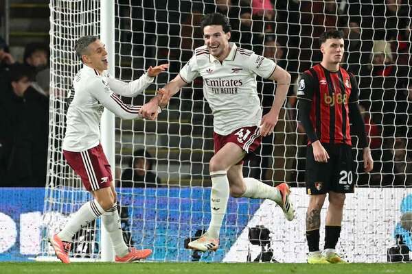 Declan Rice afianza el liderato del Arsenal con un doblete decisivo - Fútbol de la Premier League - ABC Color
