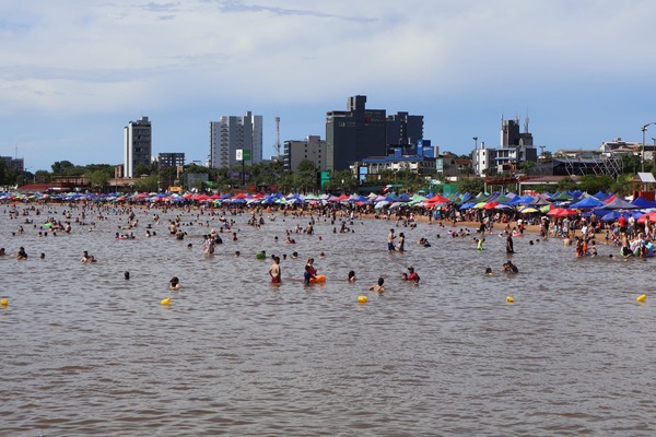 Comercio en Encarnación repunta por flujo de argentinos