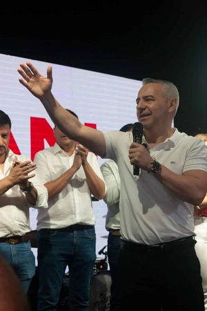 Centurión: "Camilo Pérez cabalga sobre la prebenda"