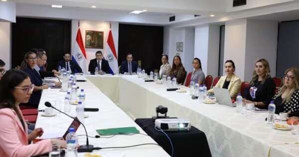 La Nación / El Gobierno resalta avances contra la trata de personas