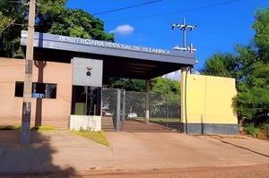 Hallan muerto a recluso en penal de Villarrica este sábado