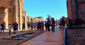 Diario HOY | Feriado extra movió USD 61 millones en turismo interno, según Senatur