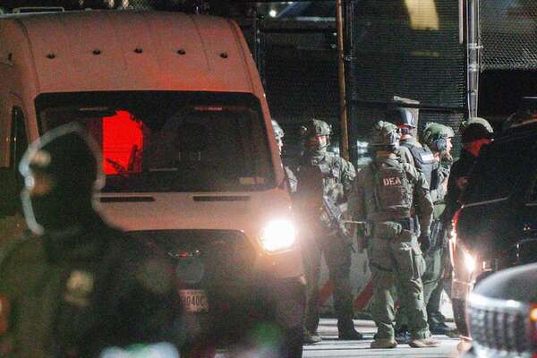 Operativo para capturar a Maduro habría dejado unas 40 personas fallecidas, según el NYT - Mundo - ABC Color