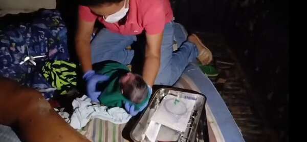 Chaco: un bebé nació en un vehículo particular mientras el Gobierno anunciaba entrega de ambulancias - Noticias del Chaco - ABC Color