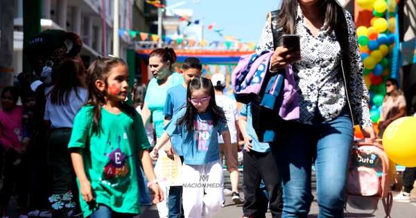 La Nación / En vacaciones, se recomienda evitar las pantallas y realizar más actividad física para los niños