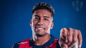 Santiago Mosquera es presentado en Cerro Porteño