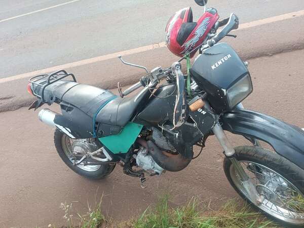 Adolescente en moto falleció tras choque rutero en Encarnación - Policiales - ABC Color