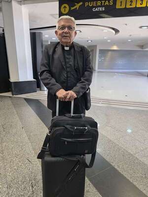 Cardenal Martínez viaja a Roma para reunión extraordinaria convocada por el papa - Nacionales - ABC Color