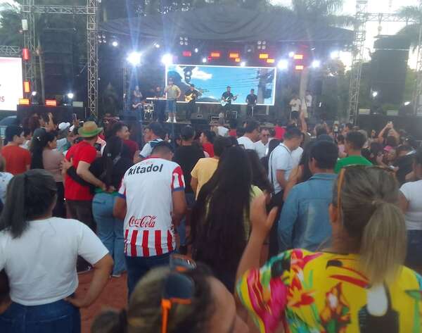 Gran festival artístico bailable a orillas del Tapiracuai en Santaní - Nacionales - ABC Color