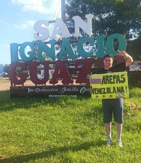 Recorre el país con sus arepas y sostiene a su gente en Venezuela