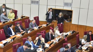 Mayoría de oficialistas y opositores, a favor de acción militar de EEUU