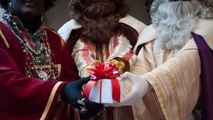 Popular / Voluntarios ojerure ayuda para Reyes Magos