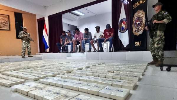 Ordenan captura internacional del piloto de "Perla Negra"