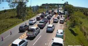 Diario HOY | Confirman récord de vehículos en peaje Ecovía y explican por qué no habilitan código QR