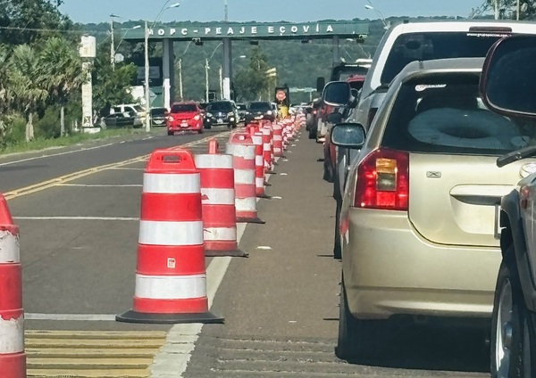 Más de 50.000 vehículos generaron congestión en el peaje Luque–San Bernardino - ADN Digital