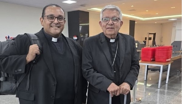 Cardenal Martínez viajó a Roma tras convocatoria del Papa Leon XIV
