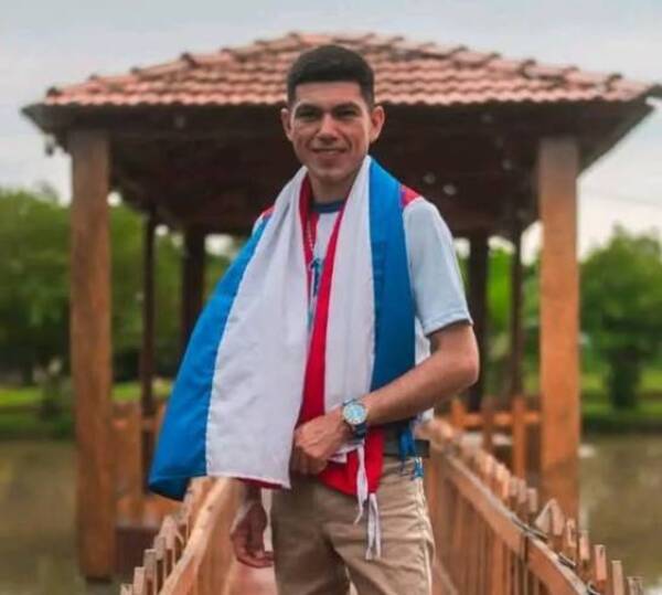 [VIDEO] Ahora ya nadie nos para. Alder Alcides lanzó tema alentando a la albirró