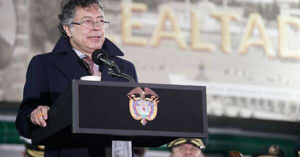 La Nación / Petro se defendió de acusaciones sobre narcotráfico