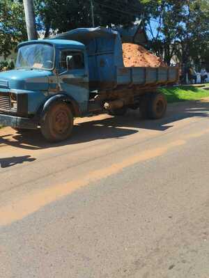 Popular / Acompañante de moto murió arrollado por un camión tumba