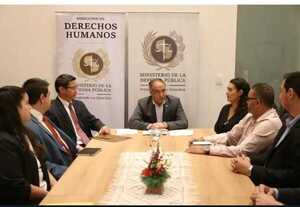 Popular / Arman grupete para facilitar reinserción social