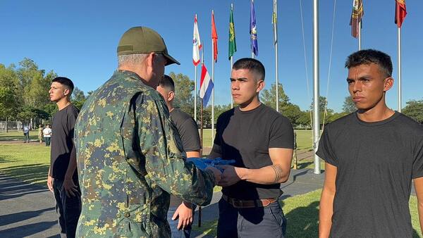 Inscritos Cimefor iniciaron instrucción militar