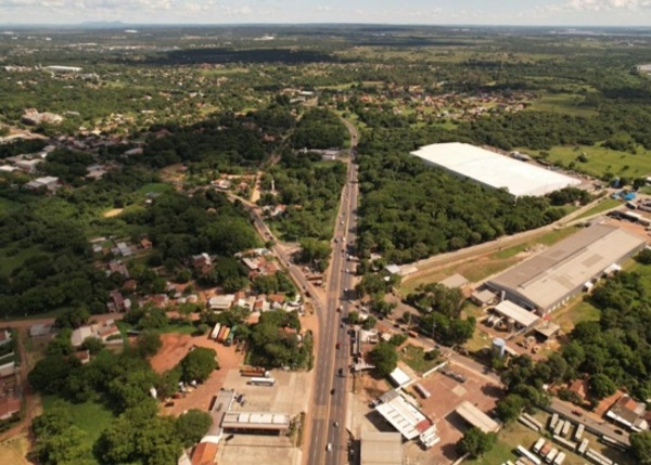 Firman contrato para ampliar y modernizar la ruta PY01 con inversión de USD 414 millones