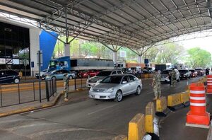 Paraguay refuerza controles migratorios tras la captura de Nicolás Maduro - El Trueno