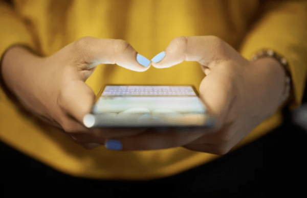 Nuevo WhatsApp para denunciar violencia contra la mujer