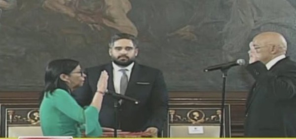 Delcy Rodríguez fue juramentada como jefa del régimen de Venezuela tras la captura de Maduro - ADN Digital