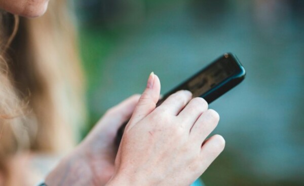 Habilitan WhatsApp para atención a víctimas de violencia