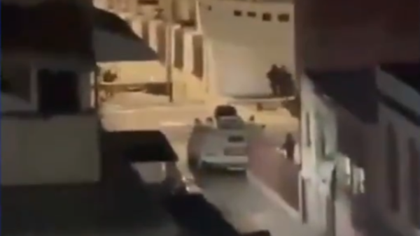 Se escuchan ráfagas de disparos en los alrededores del palacio presidencial de Venezuela