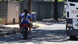 Tragedia en Alto Paraná: Muere niña de 5 años en moto