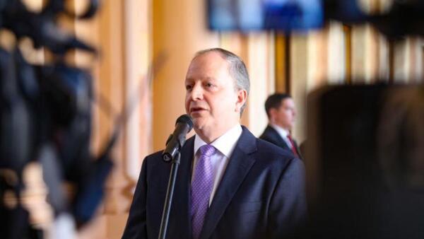 Ministro de Economía deberá dar explicaciones al Congreso por la reforma de la Caja Fiscal