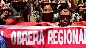 Sindicatos presionan a Paz y amenazan con bloqueos