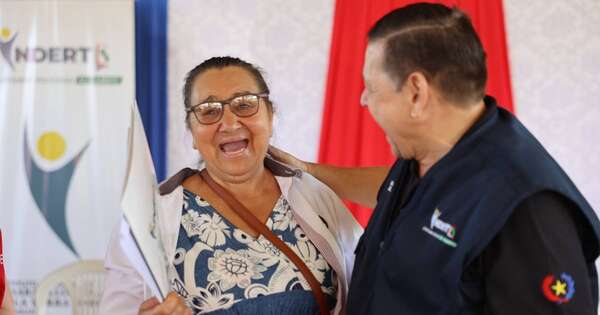 La Nación / Mujeres rurales logran el 56 % de los títulos entregados por Indert