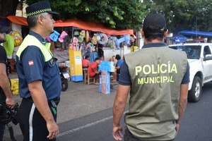 Policía garantiza seguridad durante masivas compras por Reyes - Portal Digital Cáritas Universidad Católica